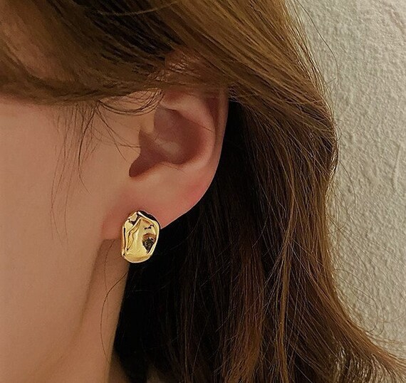 Gold Medium Triple Hoop Earring | WHISTLES |