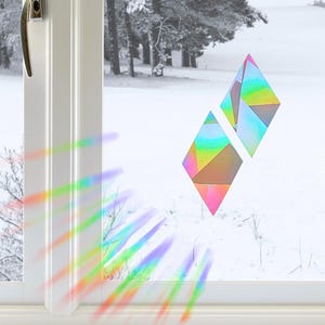 Suncatcher Sticker 2er Set Rauten, Prisma Fensterdeko, Regenbogen Aufkleber, Geschenk für Kinder, Deko, Sonnenfänger Fenstersticker, Boho