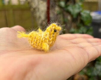 Little Chick Knitting Pattern (PDF Download)