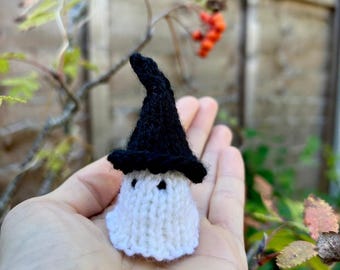Knitted Ghost and Witch Hat Pattern (PDF Download)
