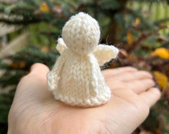 Knitted Angel Pattern, English Pattern Only