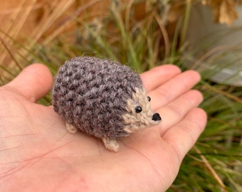 Mini Knitted Hedgehog Pattern