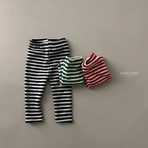 Seoul Snuggles: Christmas Theme Striped Leggings for Toddlers Cozy Winter Warmth Bild 4