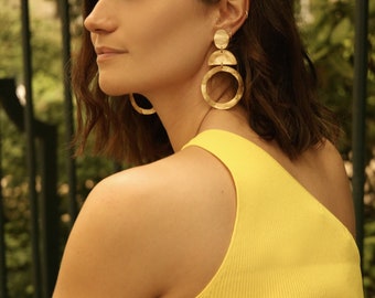 vintage golden earrings