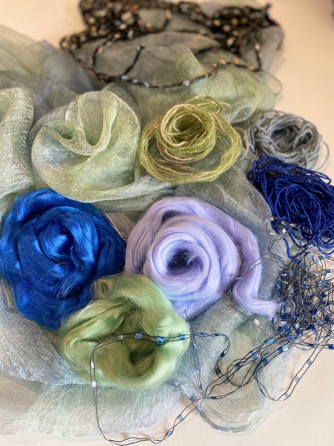 Blue Roving Blue Roving,kit Blue Fibres Art of Felting,margelan Silk for Scarf ...