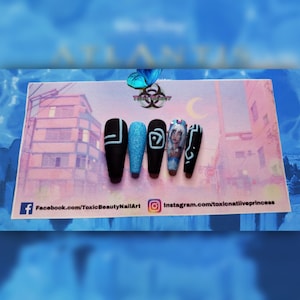Nostalgic 2000's Cartoon/Anime/fantasy Blue/Black Matte Press On Nails