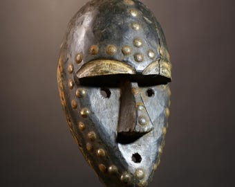 Maschera Dan africana / vintage / Statua del volto tribale intagliata in legno antico / Decorazione da parete / Maschera decorativa Art-G5137
