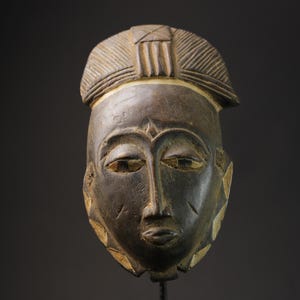 African Yaure Guro Mask Wood Sculpture Tribal Wall Art Home Decor Vintage Ceremonial Cultural Hand Carved Display Accent Ornament-8535