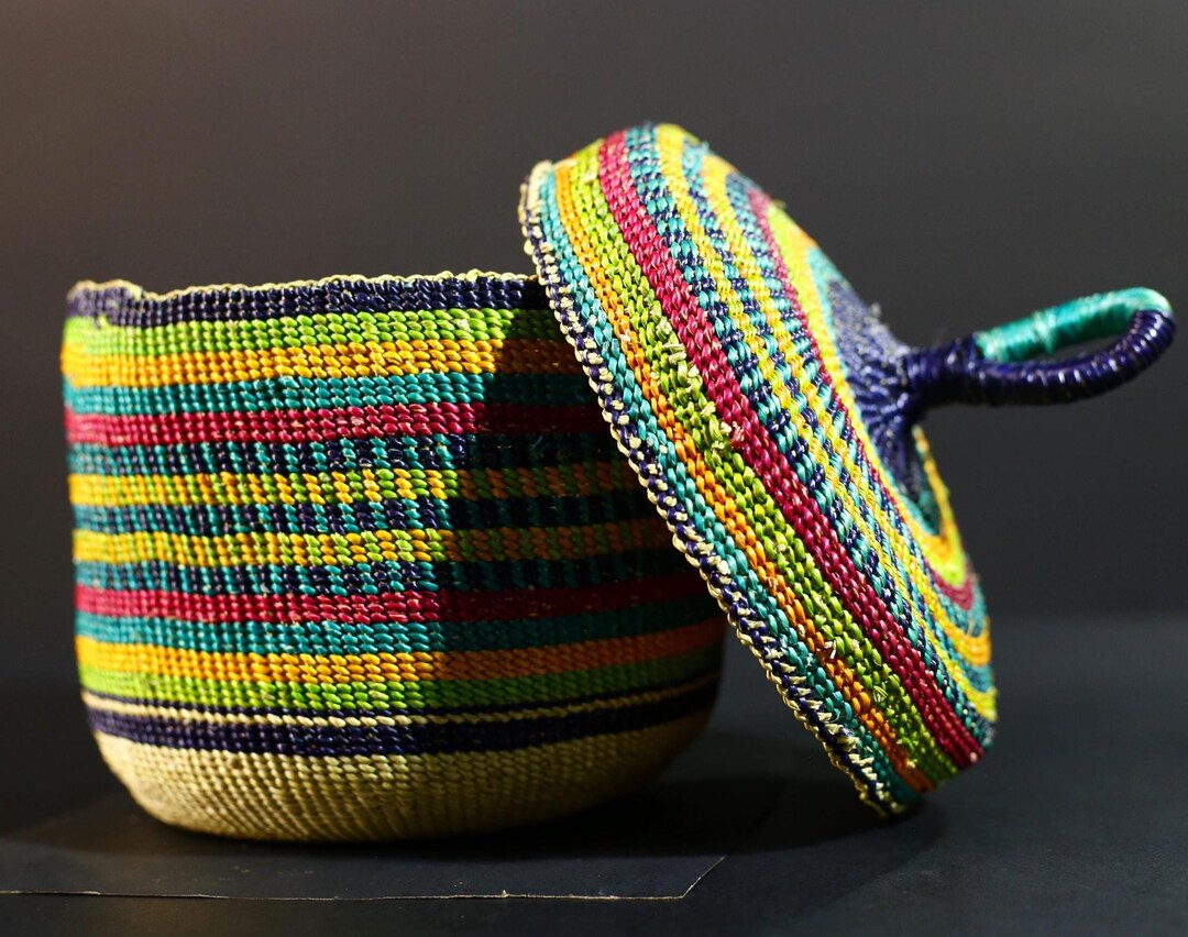 ✴️美品✴️アフリカ 手編み ラフィアかご 大型収納 バスケット