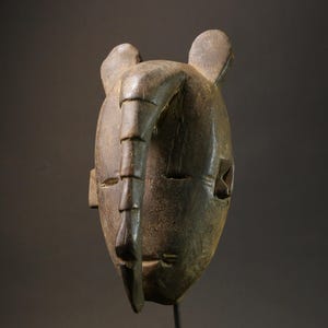 鳥の紋章付きアフリカンマスク - 手彫り木製部族壁アート - G6149