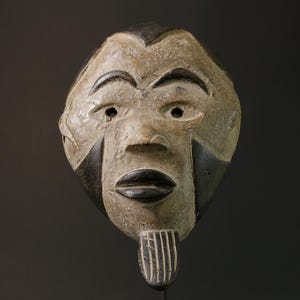 African Bwami Lega Mask Tribal Congo Art Hand Carved Wood Wall Hanging Vintage Ethnic Home Decor Collectible Sculpture-G2803