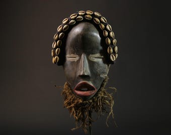 アフリカの部族のフェイスマスク 手彫りの木製ウォールアート コンゴ