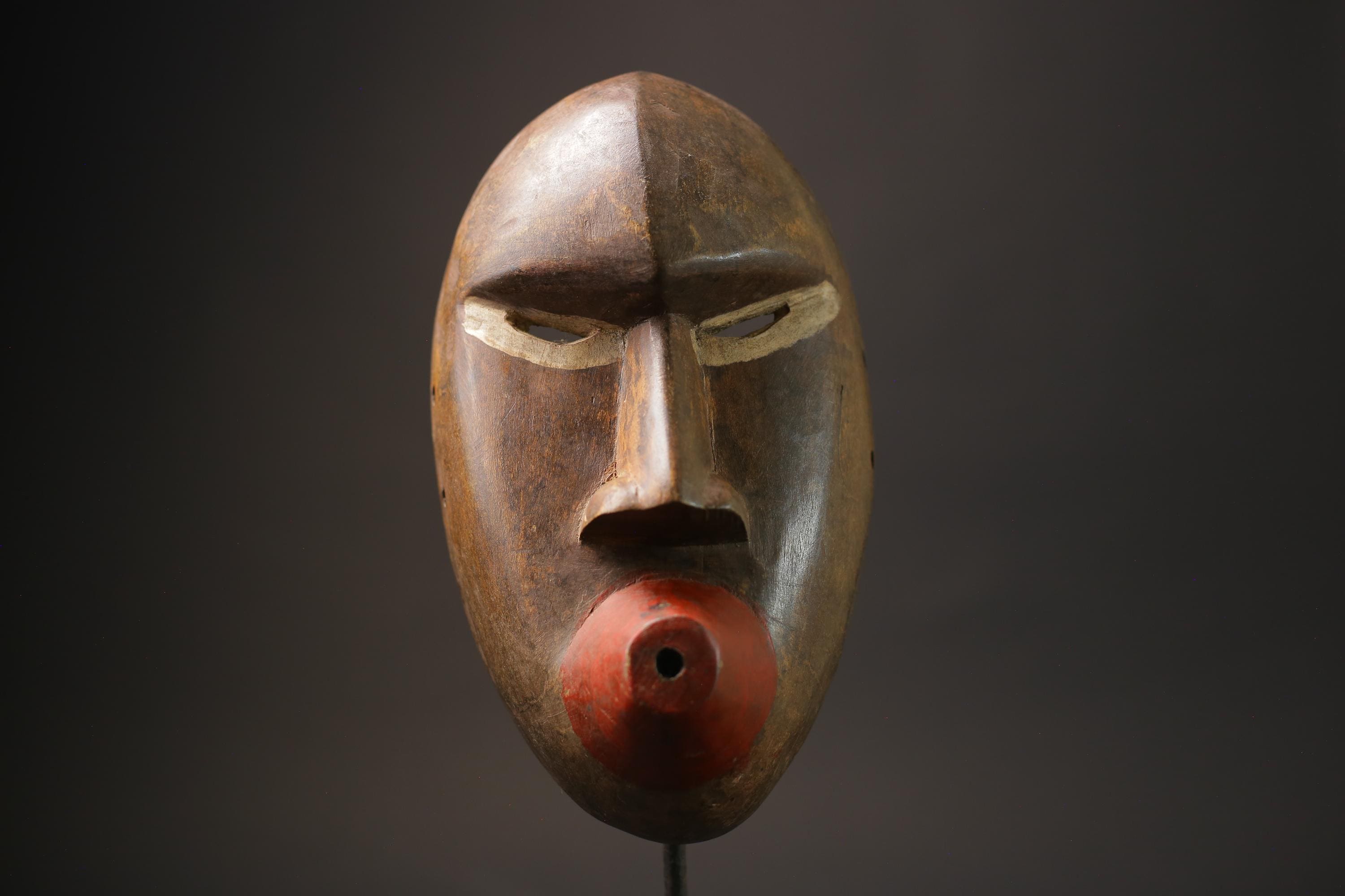 Carved Wood African Tribal Mask: Red Mouth, Vintage Wall Art-7101