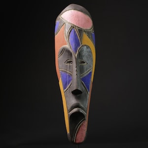 African tribal mask wall art handmade wood carving home decor vintage rustic colorful African face mask sculpture ethnic display-3698