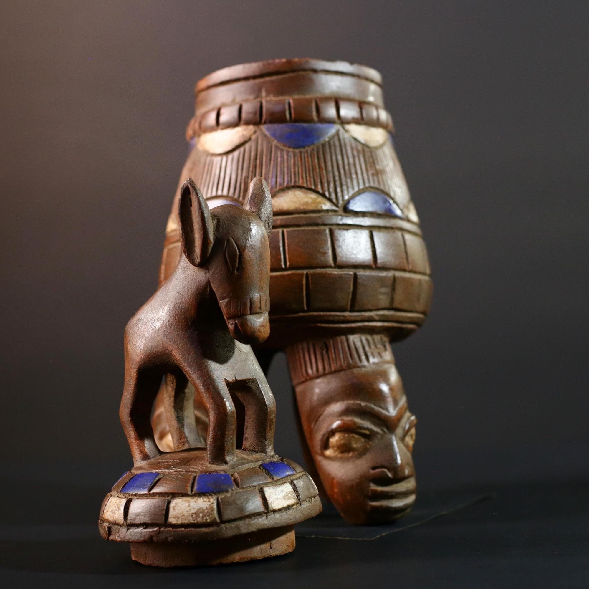 ヨルバ彫刻木製コンテナ：アフリカの部族芸術、ロバの彫刻-G5637