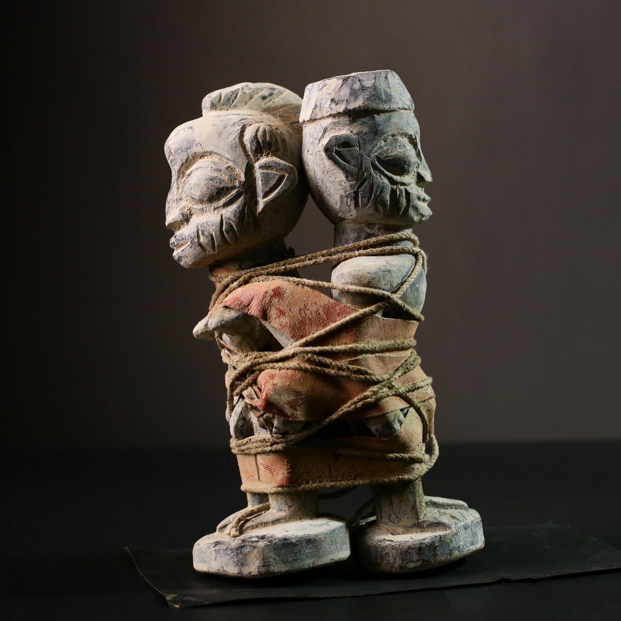 安価 ワタナベ Hand Primitive African Carved Statue Voodoo N'kondi Nkisi 洋画・外国映画