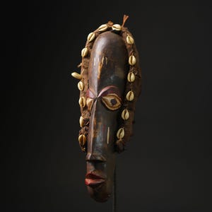 African Wood Mask Hand Carved Tribal Art Home Accent Décor Unique ...