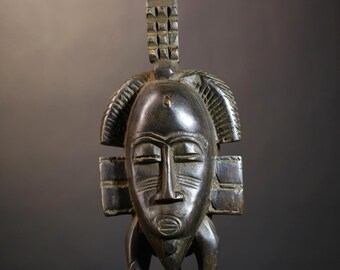 ヴィンテージ バンバラ族のマスク：手彫りのアフリカの木製ウォール