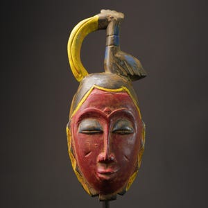 Máscara Guro Yaoure: Arte tribal africano, escultura mural de madera tallada - 8629