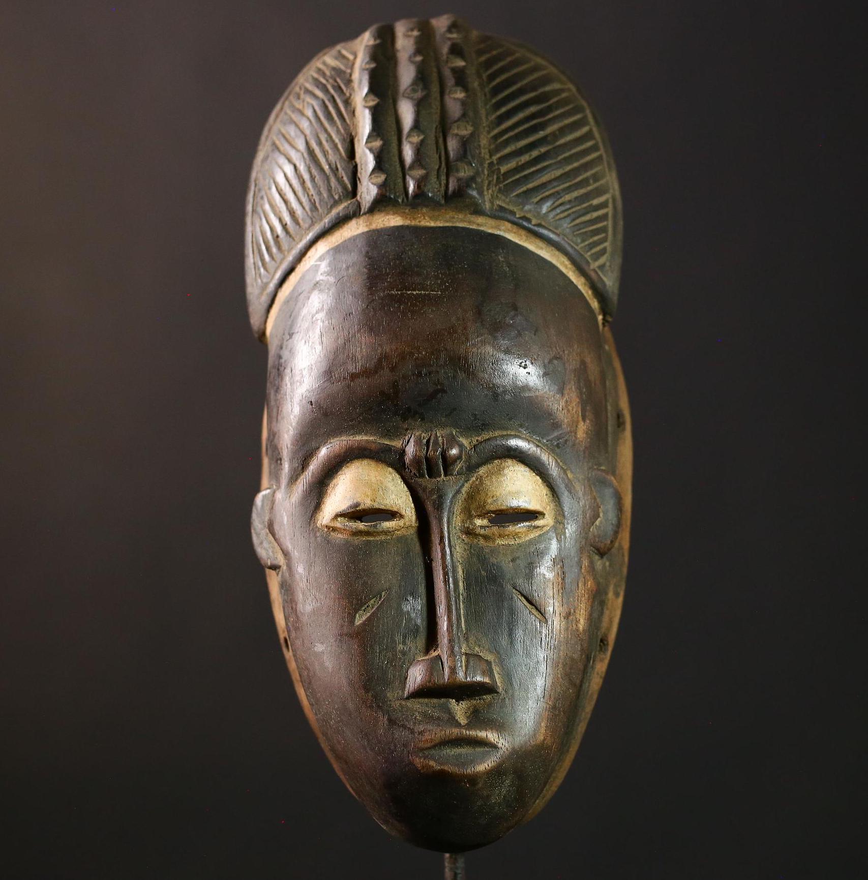 手彫りのアフリカグロマスク：木製部族芸術彫刻-G3958 - Etsy 日本