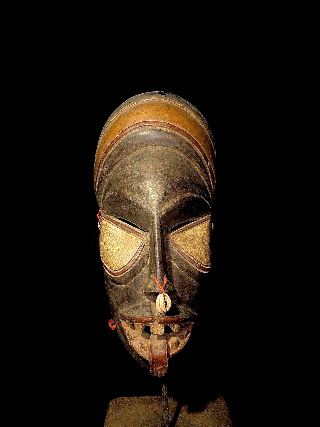Afrikaanse Tribale Maskers En Hun Betekenissen