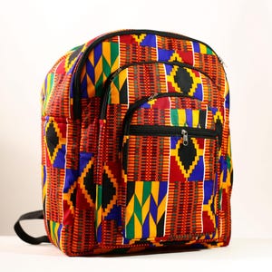 Sac à dos imprimé wax cartable en tissu tribal africain du ghana fait main avec motif kente rouge jaune vert-G4274