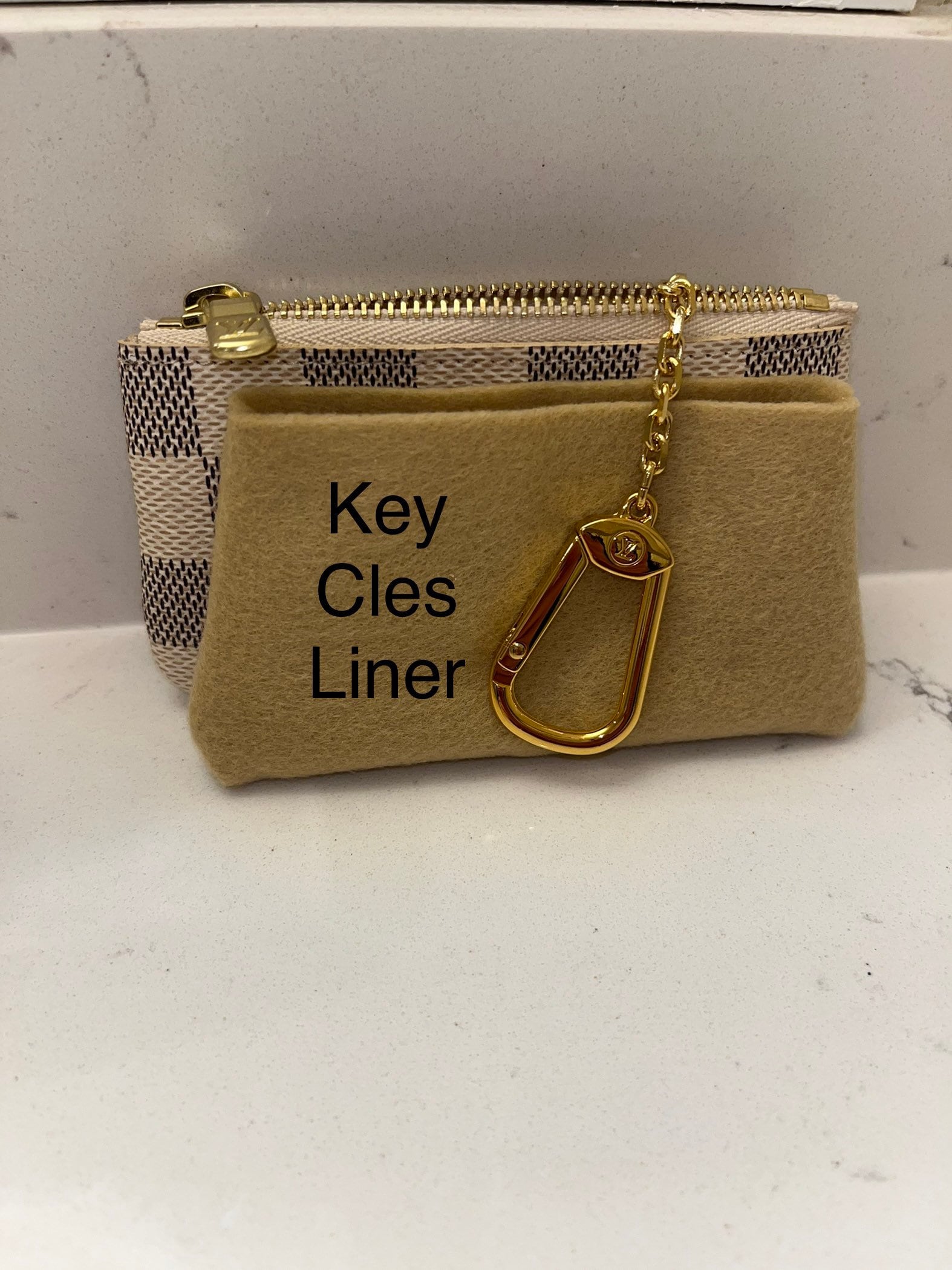 5 Ways to Use the Louis Vuitton Key Cles/Pouch 