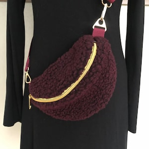 Body Bag, Hip Bag, bordeauxrot, Teddyfell