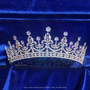 Wedding Crown Luxury Ultra Reflective Simulated CZ Diamond Bridal Tiara The Girls of Great Britain & Ireland Royal Tiara Queen Elizabeth II