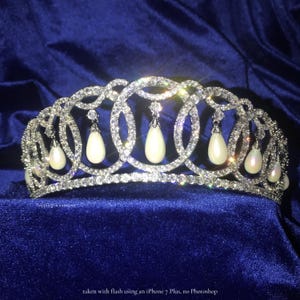 The Vladimir Tiara - Queen Elizabeth II Replica - Royal Souvenir - British Royal Family