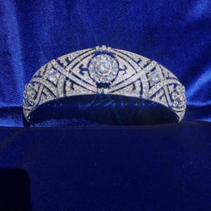 Royal Wedding Tiara Queen Mary&#39;s Diamond Bandeau Meghan Markle Duchess of Sussex&#39;s Bridal Crown Cubic Zirconia