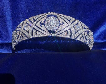 Tiara de boda real Bandeau de diamantes de la Reina María Corona nupcial de Meghan Markle, Duquesa de Sussex Circonita cúbica