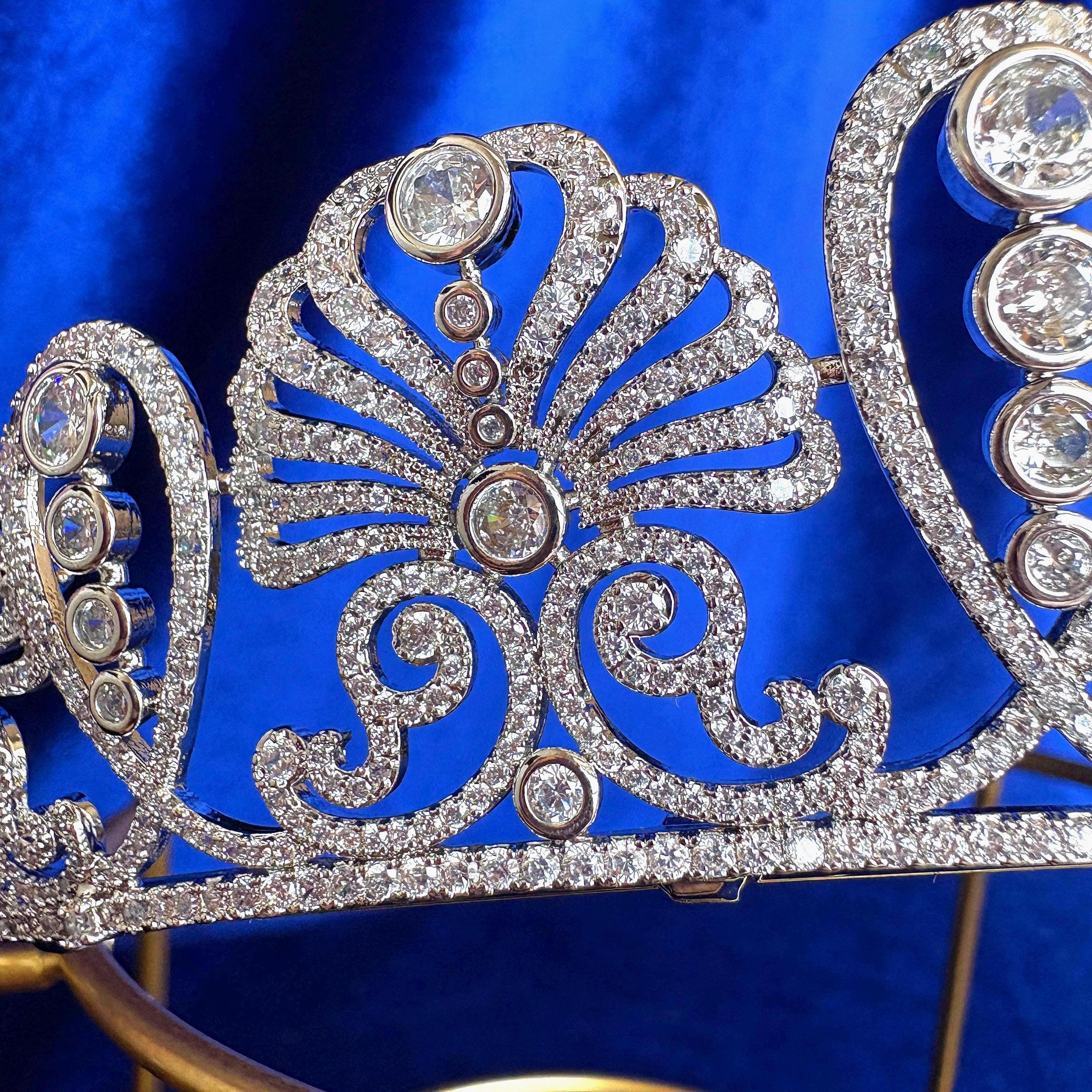 Princess Chichibu Honeysuckle Tiara Worn by Empress Michiko
