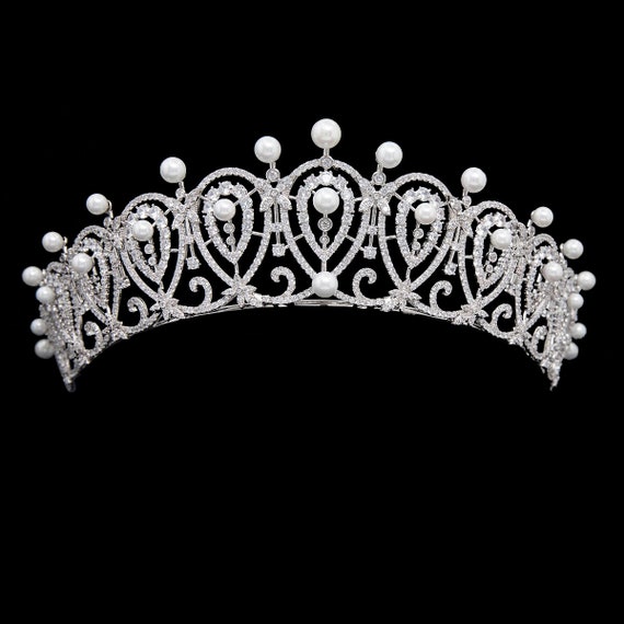 Queen Maria Christina display picture 3