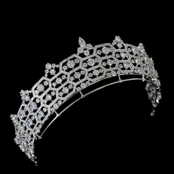 The Greville Tiara - Royal Replica Jewels - Queen Mother - Queen