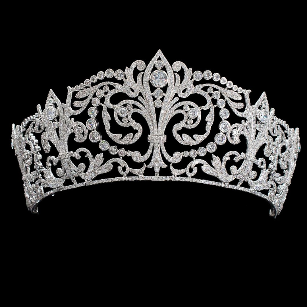 Queen Victoria Eugenie's Fleur De Lys Tiara Spain Royal Family