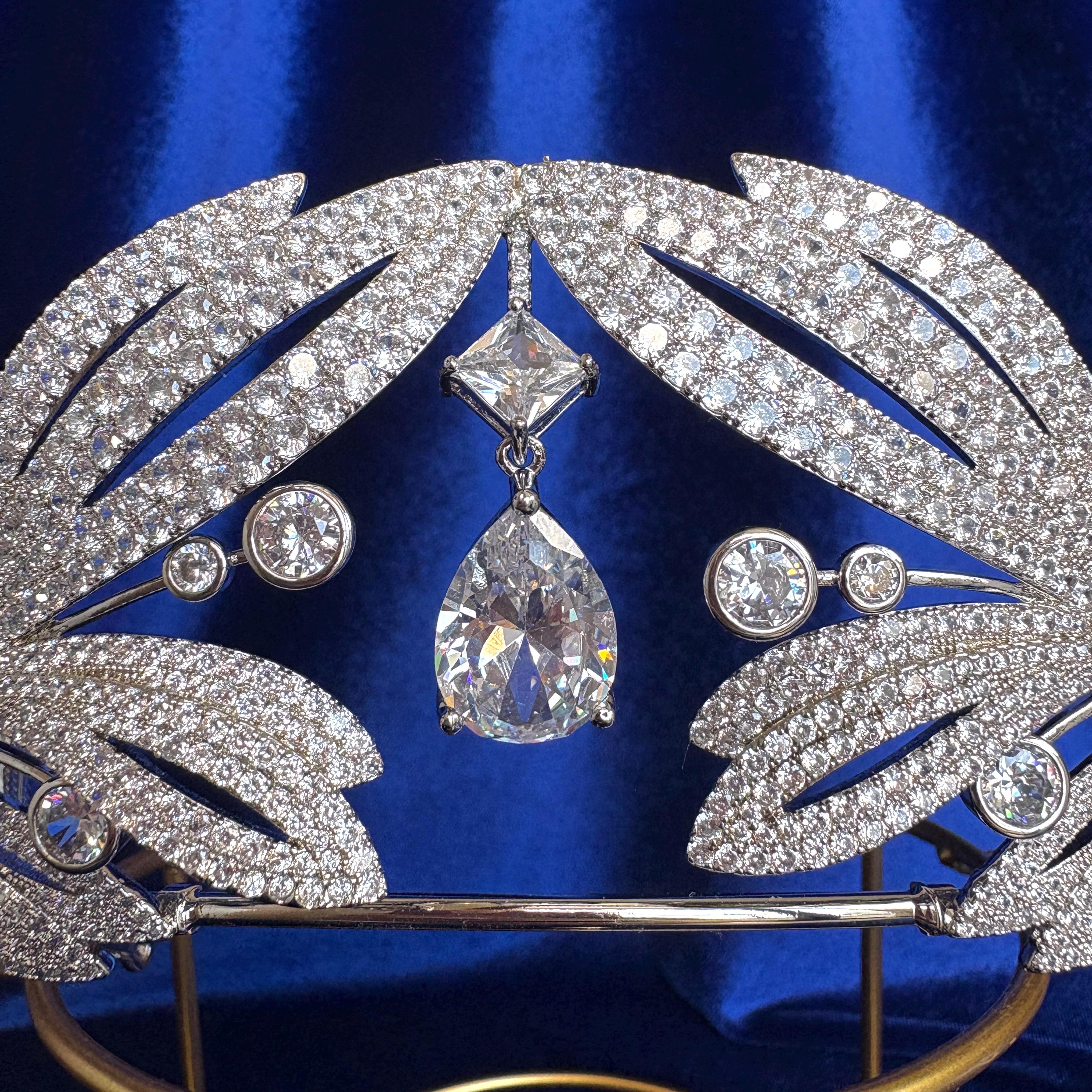 ティアラ Greek Style Olive Wreath Full High Wedding Crown Laurel Leaf Motif