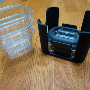 0.5 Cup Rubbermaid Brilliance Lid Holder, Holds 4 Lids