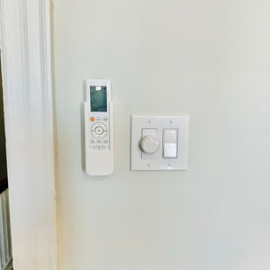 Midea U Shaped AC Remote Holder