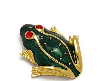 Designer Signed TRIFARI Vintage Frog Brooch with Vibrant Green Enamel and Polished Gold Tone Finish, Large Statement Brooch, Figural Animal