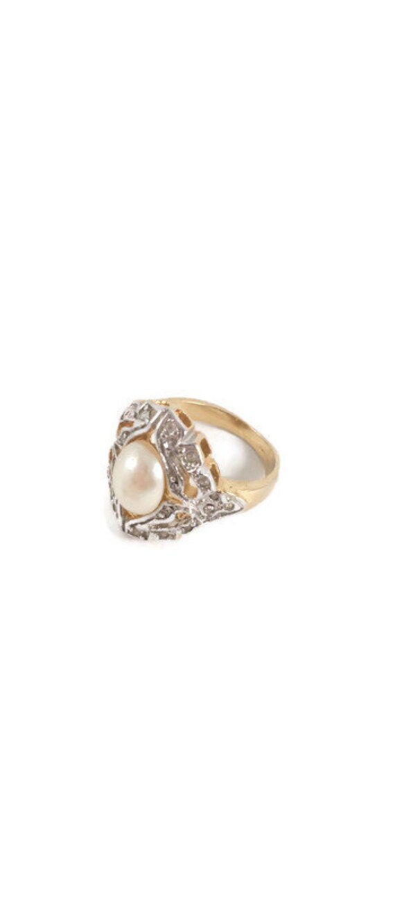 Vintage Gold Tone and Faux Pearl Statement Ring - 