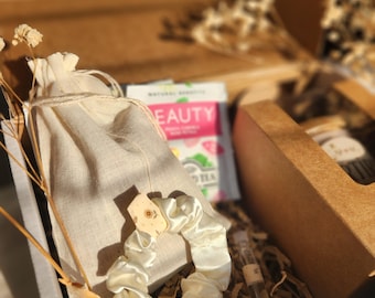 GIFT PACKAGE, Lotion Candle hand made. Rose