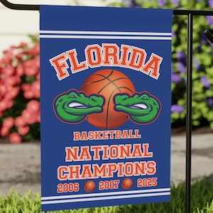 Bandiera da basket dei Florida Gators, campionato nazionale NCAA 2025, bandiera sportiva della Florida, giardino, cortile, bandiera stendardo, tifoso di basket, tifoso dei Gators