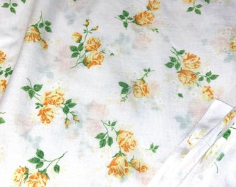 Vintage sheets Floral Design Set of 2 Top Sheets Twin Size