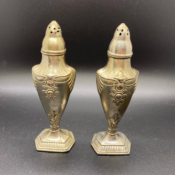 Made in Occupied Japan Salt and Pepper Shakers - Etsy