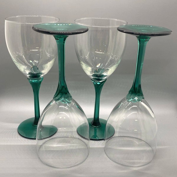 Libbey Domaine Pattern Green Juniper Water Wine Glass Set of Four Barware