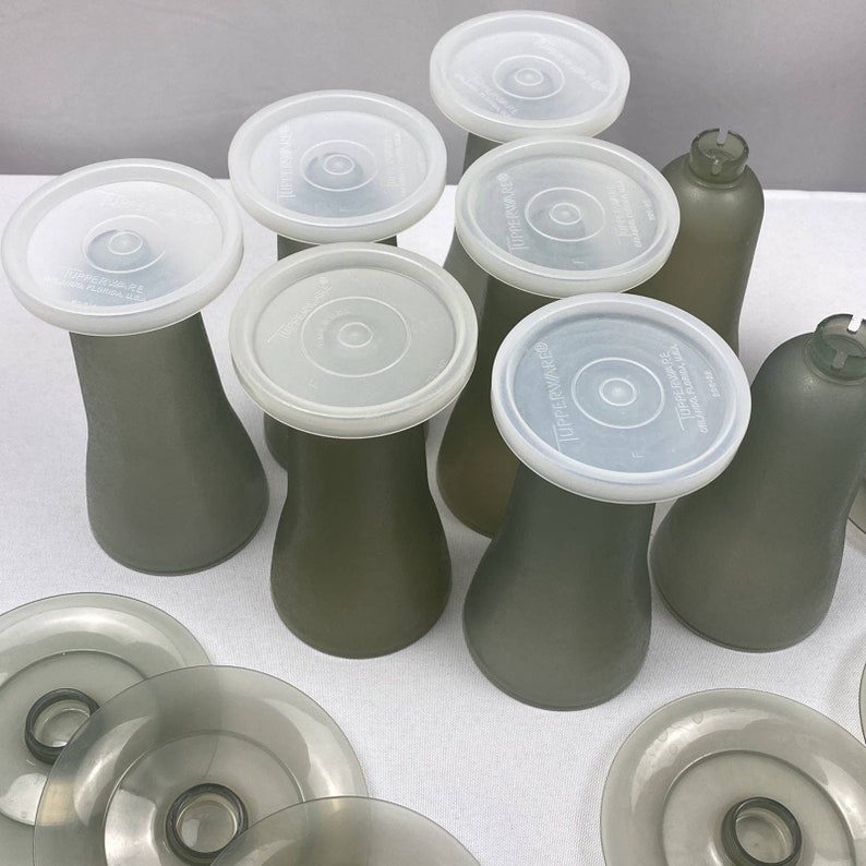 Tupperware Parfait Pudding Sundae Cups Set of 9 With 6 Lids Vintage 754