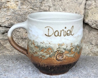 Ceramic name mugs – handmade & personalized
