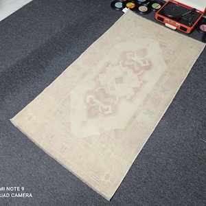 3x5 Vintage Turkish Oushak Rug: Handwoven Wool Area Rug