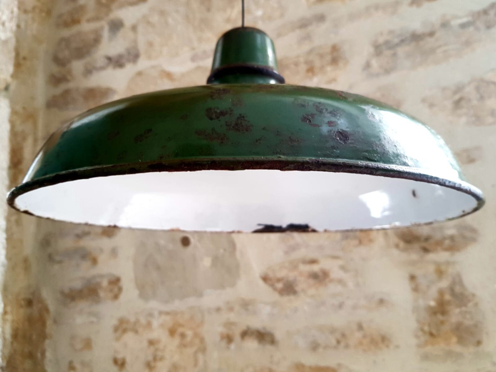 Superbe Vintage, Français, Industriel, Acier et Émail, Abat-Jour de Suspension